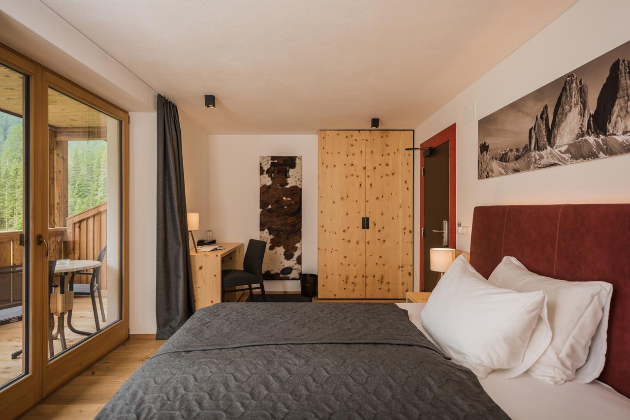 Hotel Dolomitenhof & Chalet Alte Post Sexten Exterior foto